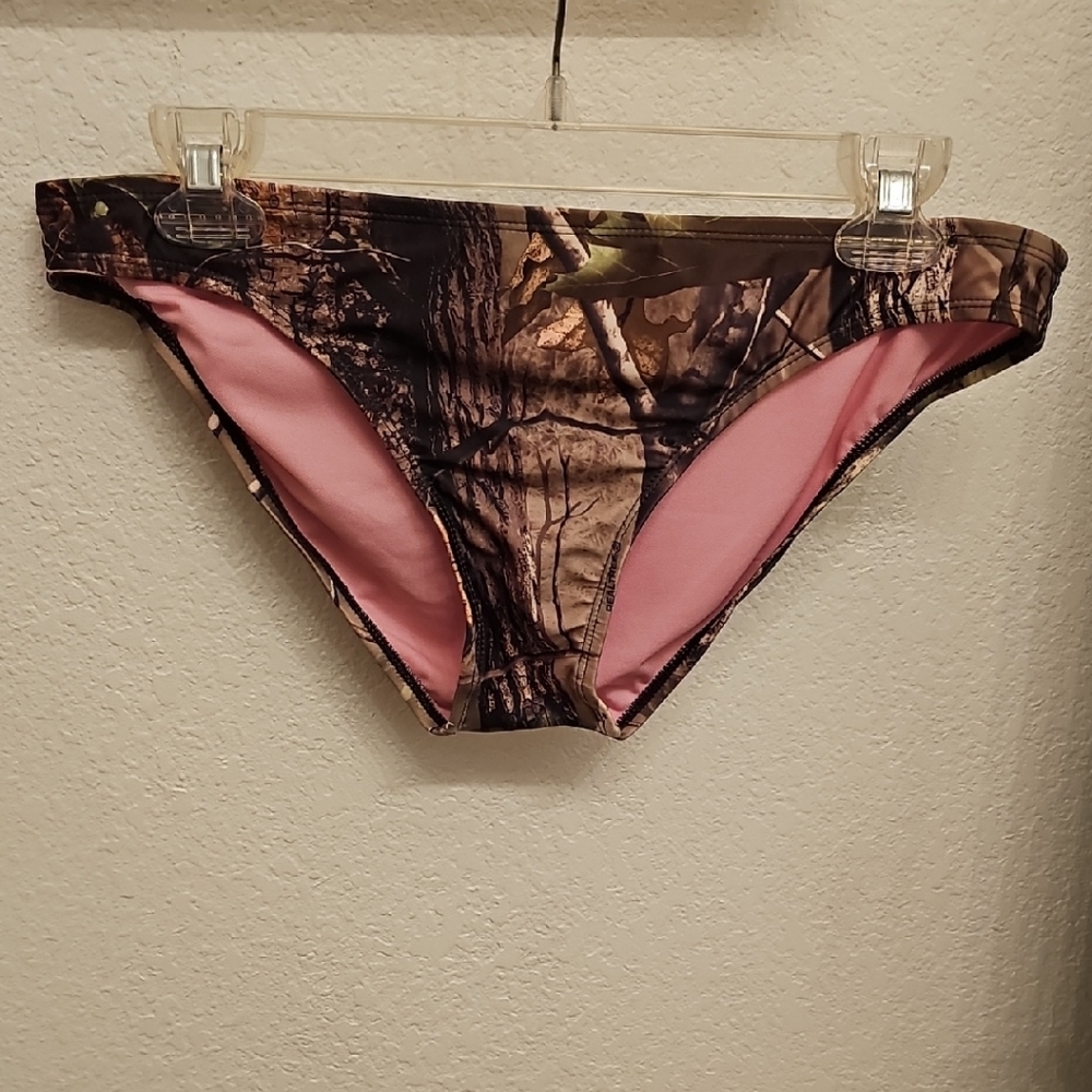 Realtree Camouflage and Pink Bikini Bottom